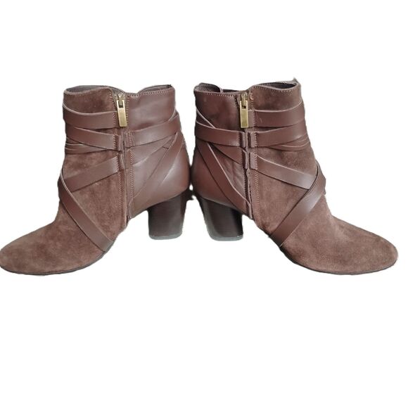 Sundance /Italy Women's Size 40/US Size 8 Ankle Leather Boots NWOT - Picture 2 of 9